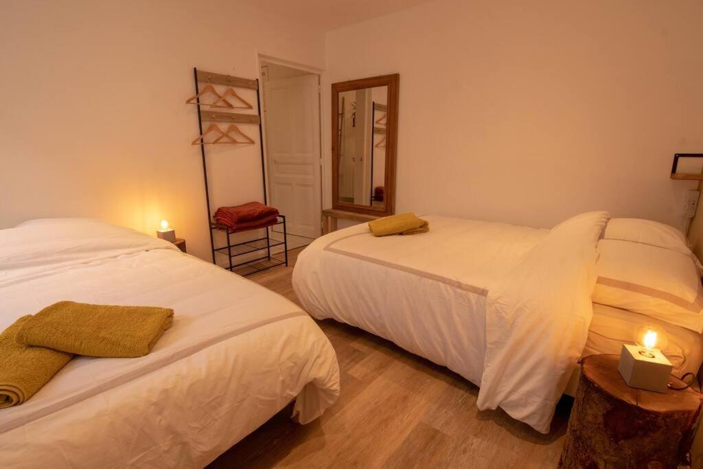 Cabana & Rustique - Proche Macon Nord Vire  Exterior photo