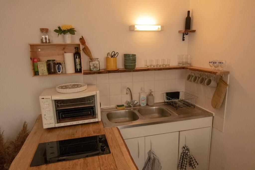 Cabana & Rustique - Proche Macon Nord Vire  Exterior photo