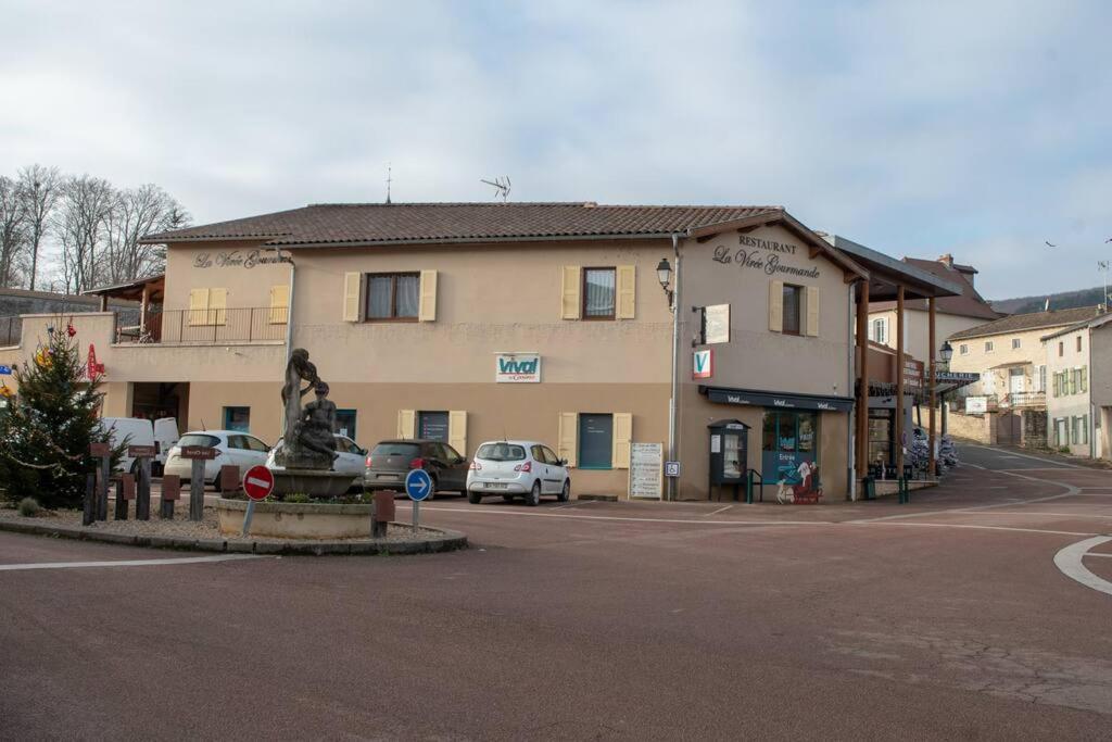 Cabana & Rustique - Proche Macon Nord Vire  Exterior photo